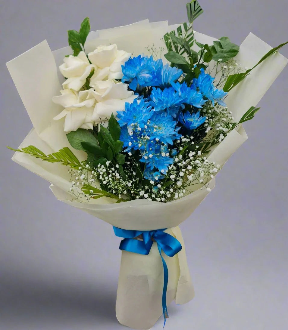 White_Roses_and_Blue_Daisies_Bouquet