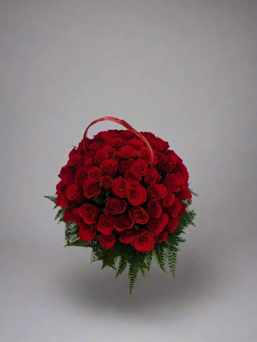 Basket_of_Red_Roses (1)